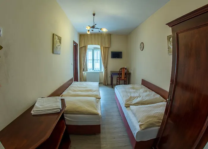Centrum Πανσιόν 3*